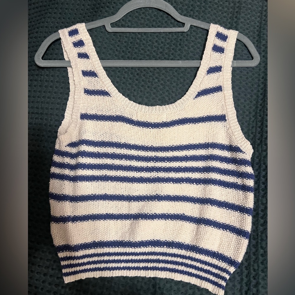 Knit crop tank top